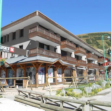 Apartment Confort Au Coeur Des Alpes, Proche Pistes Et Commerces - Fr-1-516-39